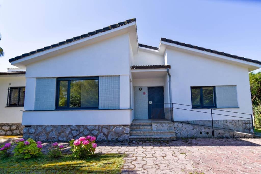 Vila ¡Nuevo! Espectacular Casa En La Playa De Berria Santoña Exteriér fotografie