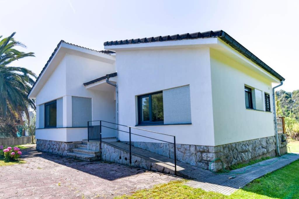 Vila ¡Nuevo! Espectacular Casa En La Playa De Berria Santoña Exteriér fotografie